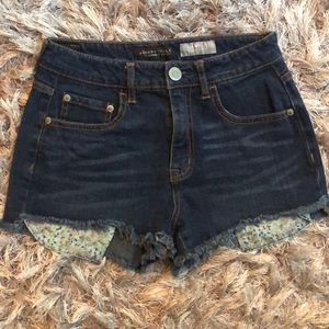 High waisted cut off denim shorts